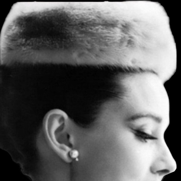Genuine MINK Audrey Hepburn Style Pillbox Hat - Picture 4 of 4